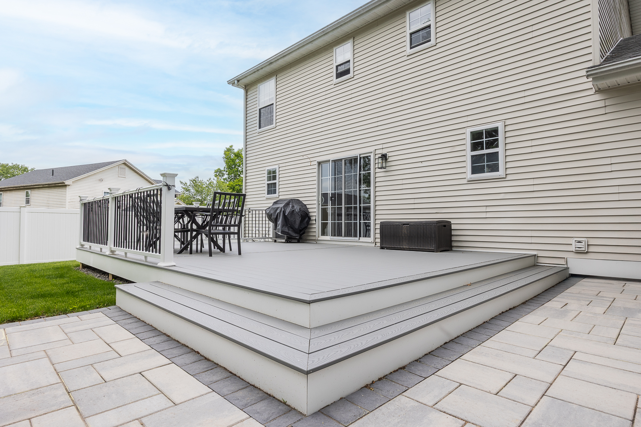 Saboski_Deck-3