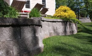 sitting-retaining-walls-pillars-slide-3
