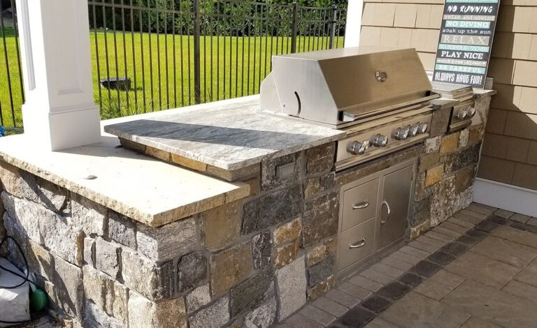 outdoor-kitchens-slide-1